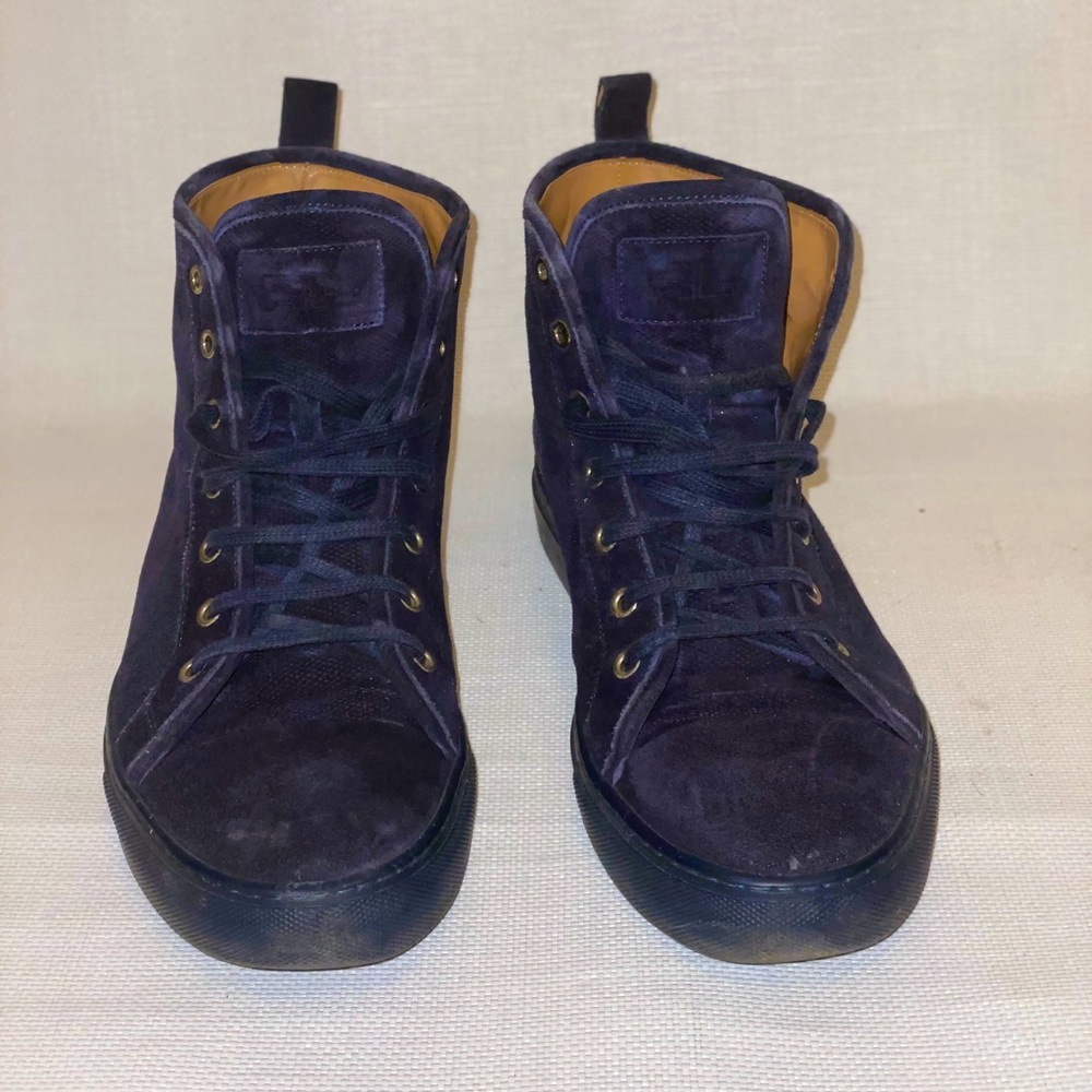 Trendy sneakers 👟 Ralph Lauren size 11